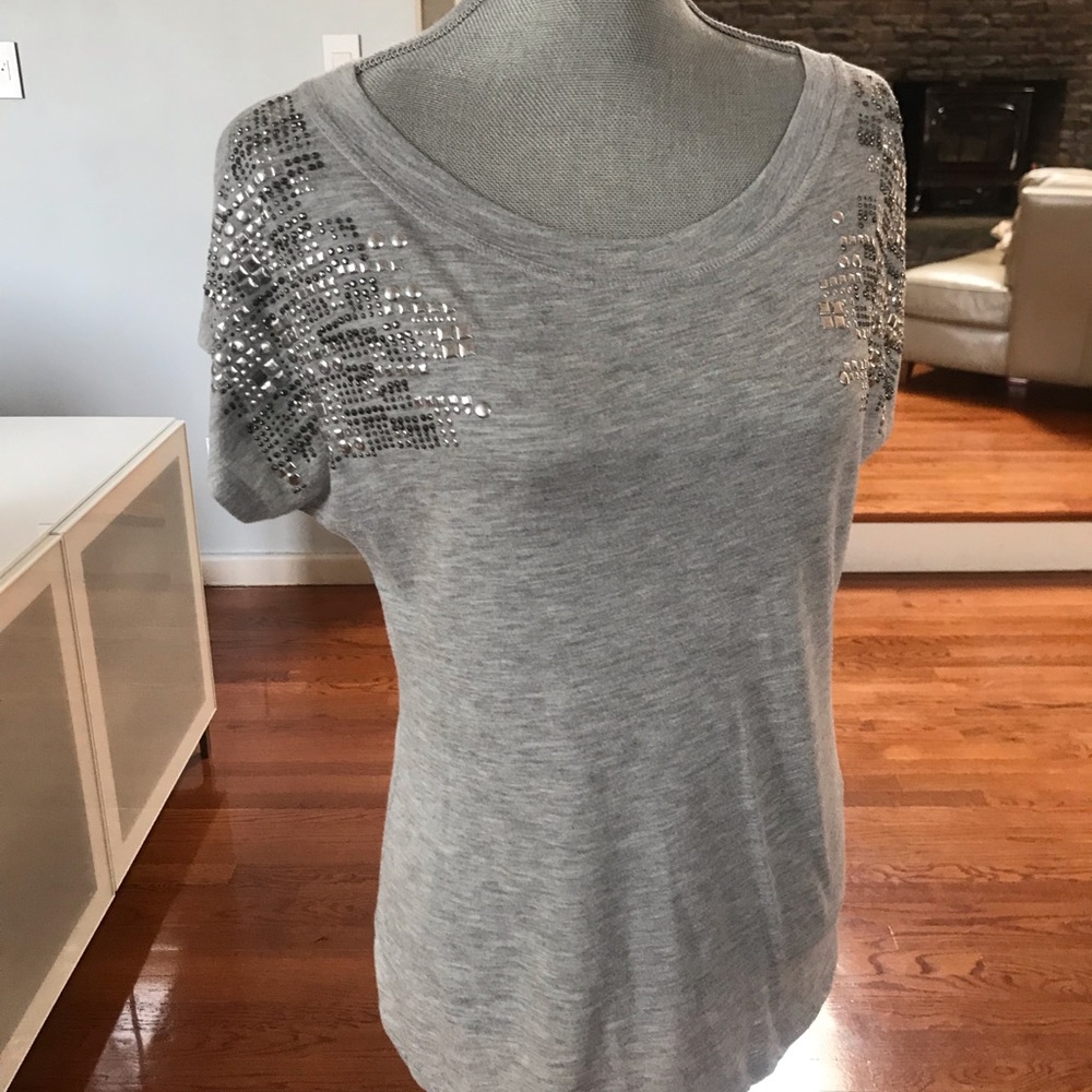 Kosiuko Embellished Gray Top, fits like M